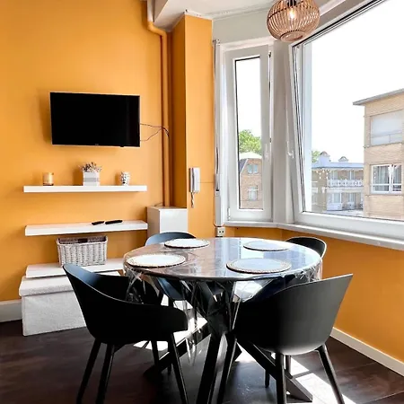 Apartamento Beachfront & Sea View Sleeps 6