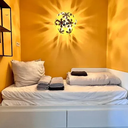 Beachfront & Sea View Sleeps 6 Apartamento