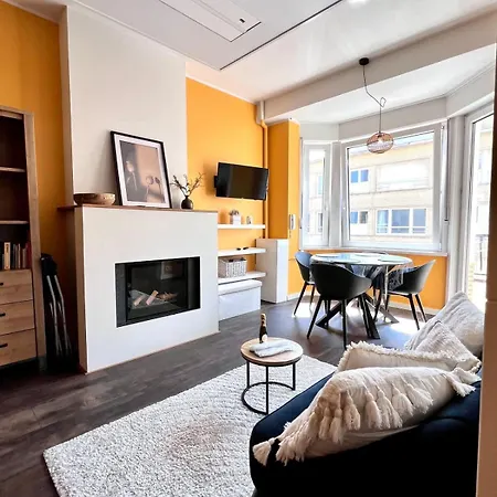 Beachfront & Sea View Sleeps 6